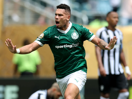 Palmeiras vence o Botafogo com gol na prorrogação e vai às quartas do Mundial de Clubes