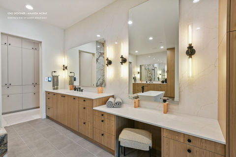 Her Vanity