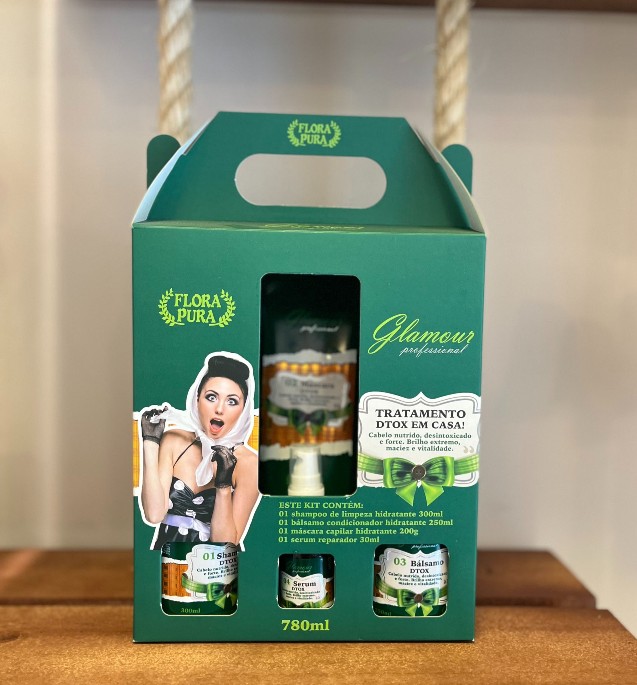KIT CAPILAR GLAMOUR PROFISSIONAL - DTOX EM CASA 780ML