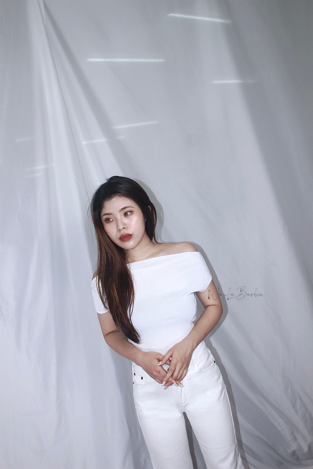 柔美針織斜肩上衣