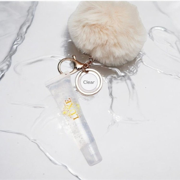 Thumbnail: Clear Lip Gloss