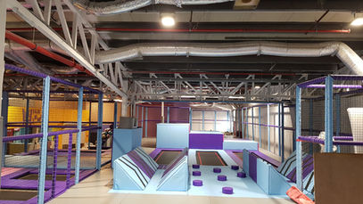 Trampolínové centrum Blue&Violet REATEK 01