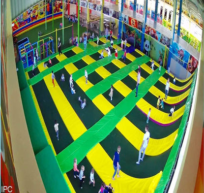 Trampolínové centrum Green&Yellow 19