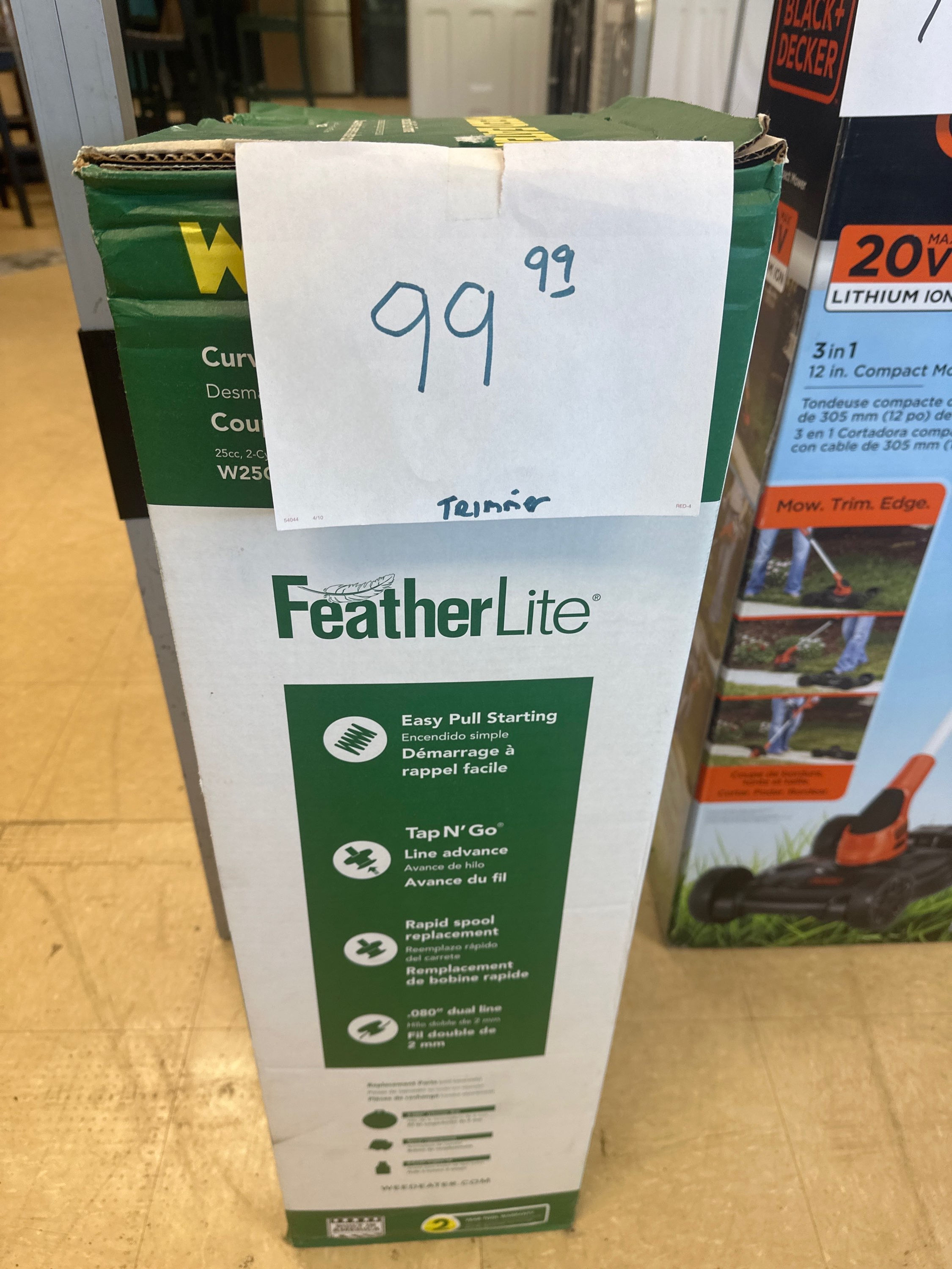 Weed Eater feather lite trimmer 