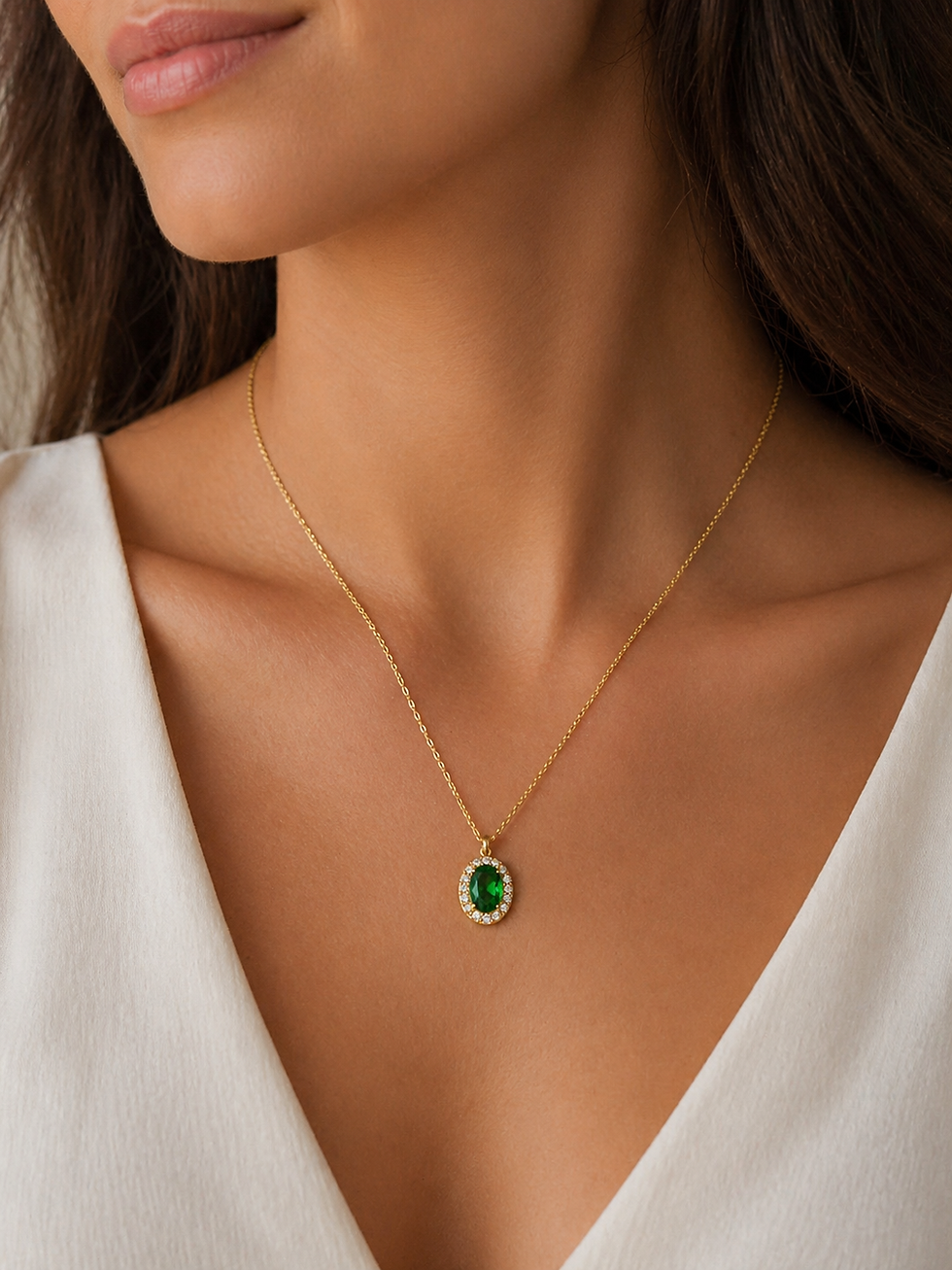 Emerald Glow Necklace.png