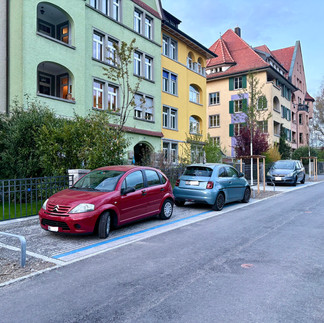 Die neue Axensteinstrasse in Bildern