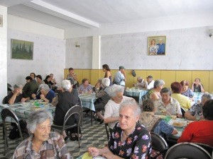 The 2010 ACYOA Armenia Service Program Day 6 - FAR's Soup Kitchen.