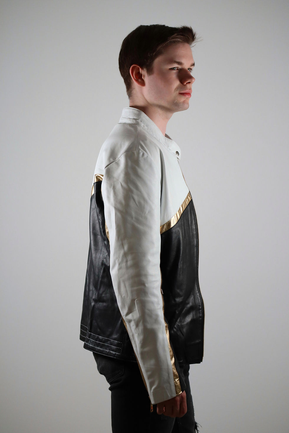 縮圖：风暴皮夹克