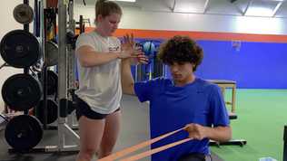 Half Kneeling 1 Arm Rhythmic Stabilization's with 1 Arm Band Row