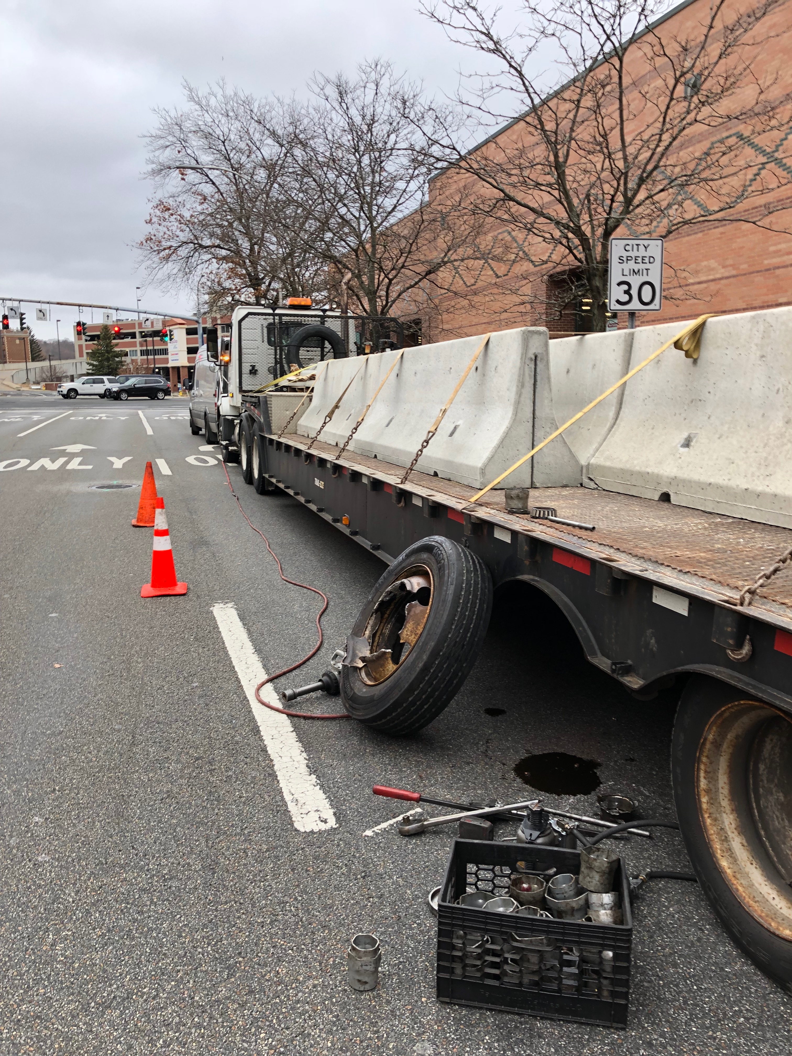 Truck Trailer Repair Roadside Service