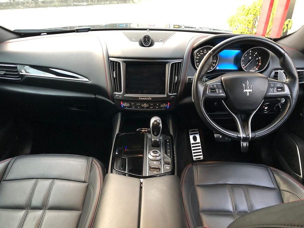 Miniatura: MASERATI MODELO LEVANTE SQ4
