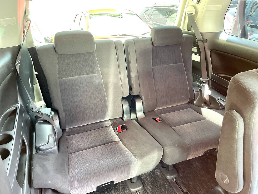 Miniatura: Alphard 240 S