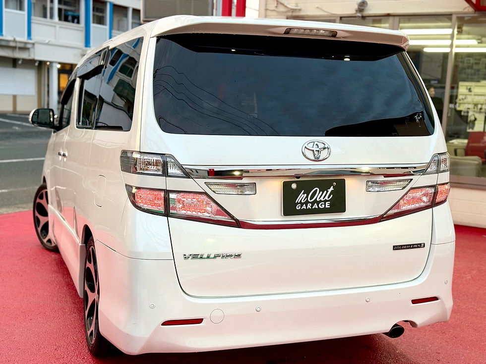 Miniatura: TOYOTA VELLFIRE MODELO GOLDEN EYES