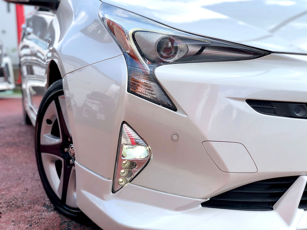 Miniatura: TOYOTA PRIUS TOURING SELECTION