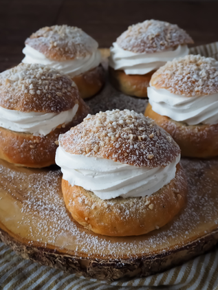 Vegaaniset laskiaispullat