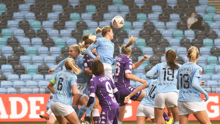 SCONFITTA PER LA FIORENTINA CHE CROLLA IN CASA DI UN BUON CITY