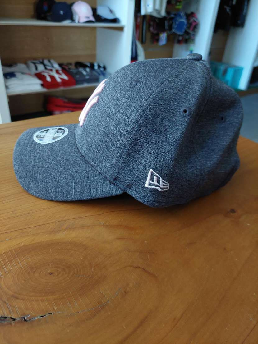 Cappellino NewEra 9FORTY Jersey New York Yankees Women