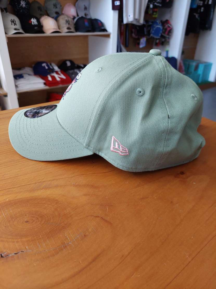 Cappellino NewEra 9FORTY Character pig