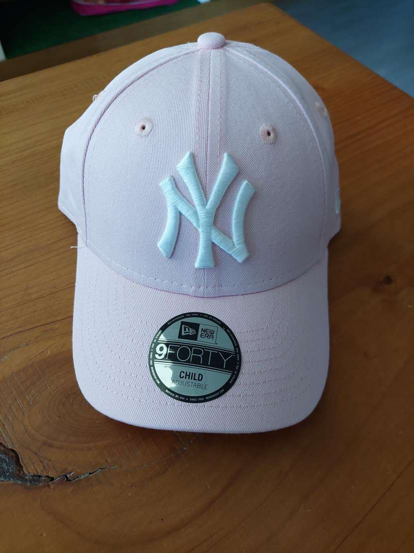 Cappellino NewEra 9FORTY New York Yankees Pink/White CHILD