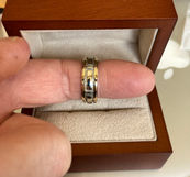 Retro gent's wedding band 