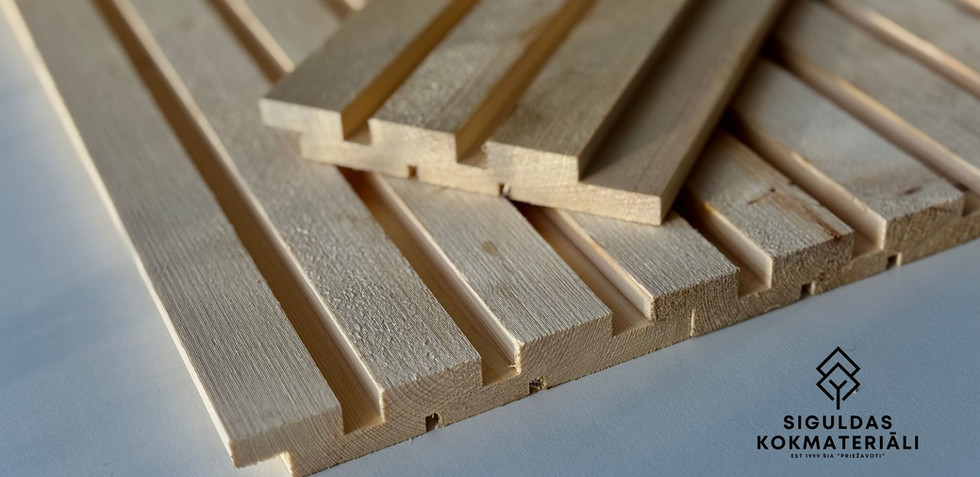 Vertikālā pusspunde 3 koka apdares dēlis terasēm, nojumēm un fasādes risinājumiem Wooden vertical half-lap 3 facade board profile for facades, fences, canopies and outdoor finishing