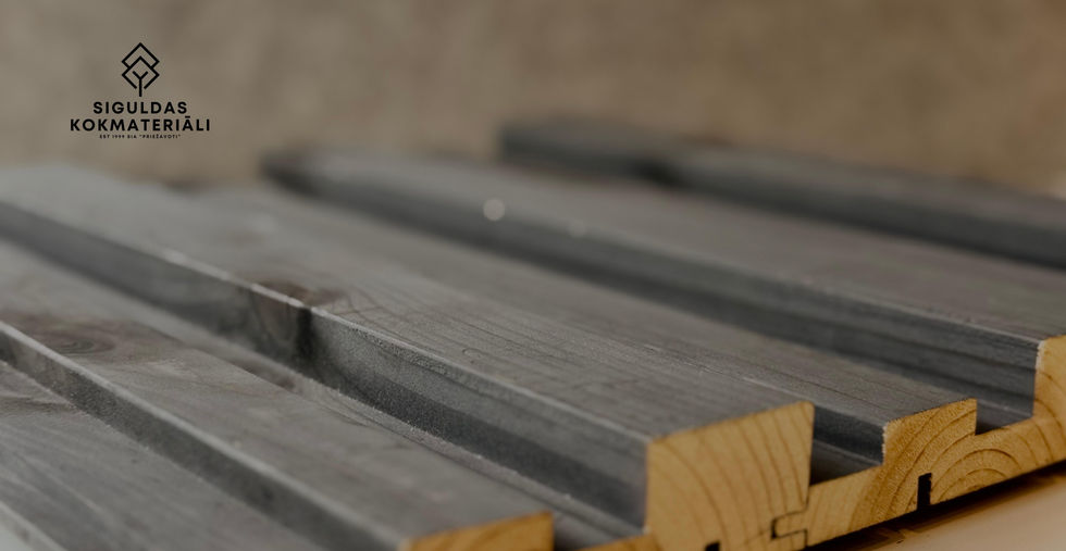 Siguldas Kokmateriāli fasādes dēlis ēku ārējai apdarei. Žāvēti, ēvelēti un kalibrēti koka dēļi fasādēm, sienu apšuvumiem, terasēm, nojumēm un sētām, ar gludu virsmu un piemēroti krāsošanai, beicēšanai, eļļošanai, lakošanai vai dedzināšanai.