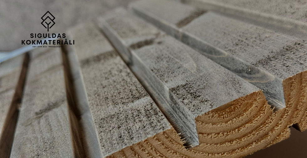 Pusspundes latojums šaurais 3 - Siguldas Kokmateriāli fasādes dēlis ēku ārējai apdarei. Žāvēti, ēvelēti un kalibrēti koka dēļi fasādēm, sienu apšuvumiem, terasēm, nojumēm un sētām, ar gludu virsmu un piemēroti krāsošanai, beicēšanai, eļļošanai, lakošanai vai dedzināšanai.