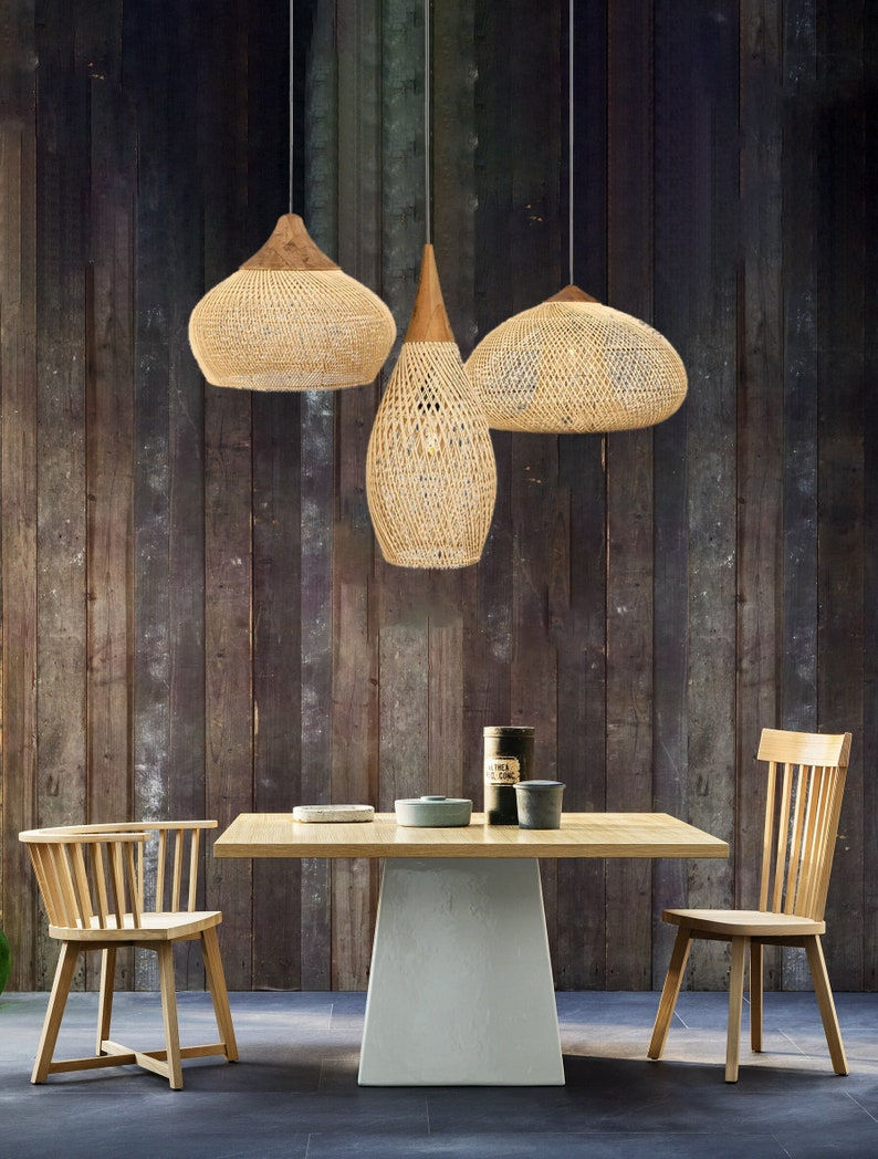 Thumbnail: Banjo curvy Natural Rattan lampshade 