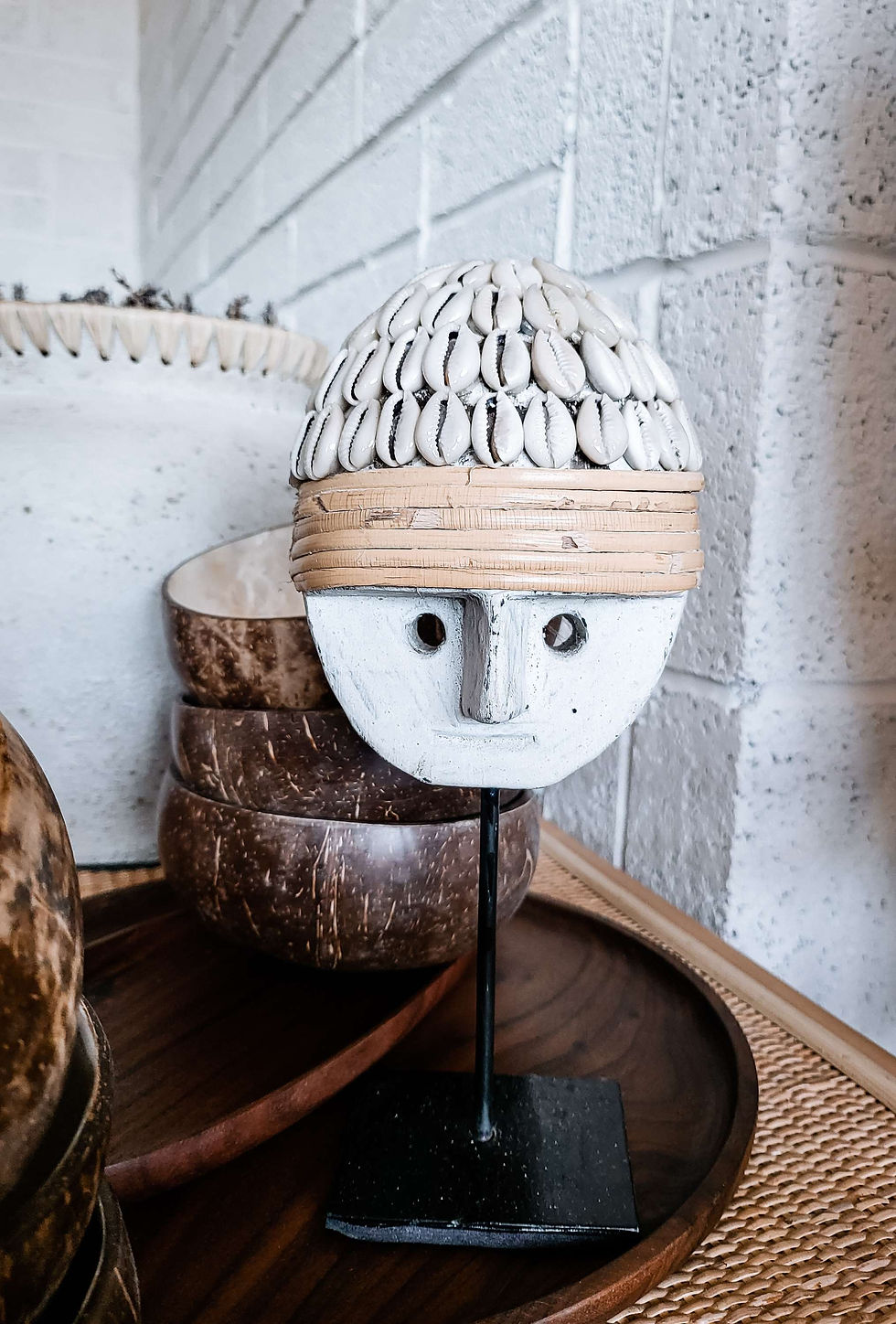 Thumbnail: Cool guy Watu Sumba stone figurine with shells cap