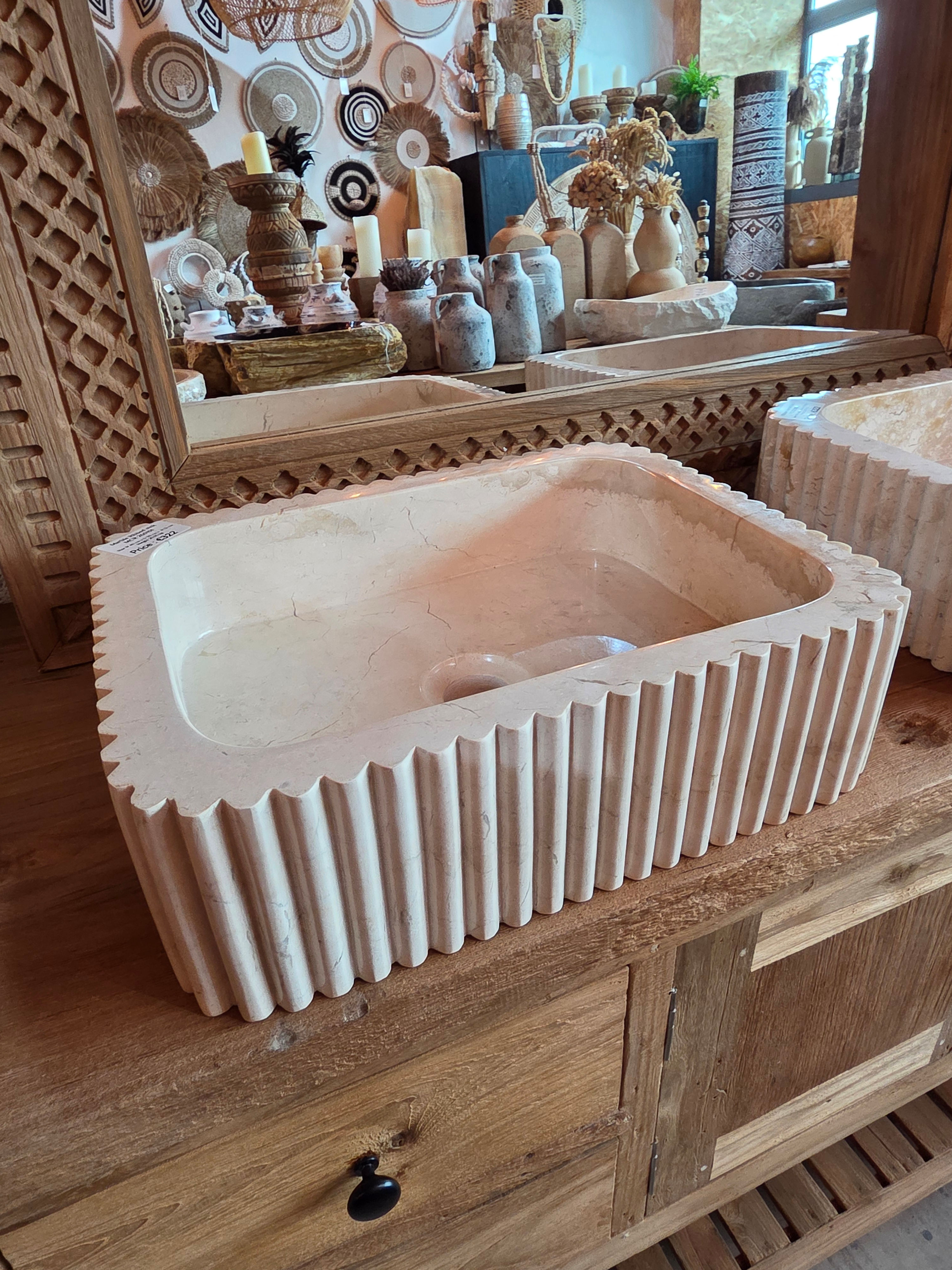 Vayana Ribbed Marble Sink MCR 260101