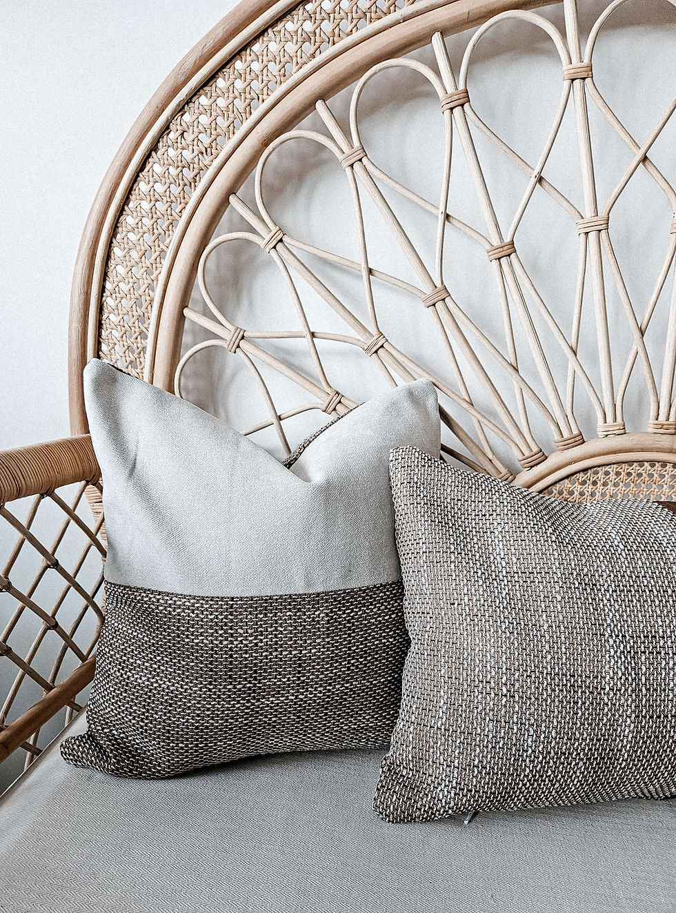 Thumbnail:  Magnum Camel melange with half soft beige stripe decor cushion cover