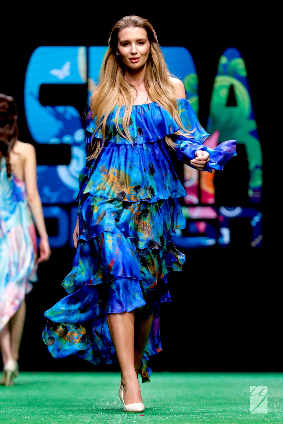 SENA DESIGN Sofia Fashion Week 2017 | Spring|Summer 2017 "SO VAIN ... SO WHAT!" Collection