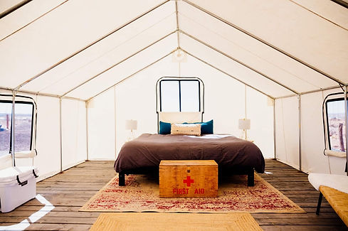 Glamptent2_openwindows.jpeg