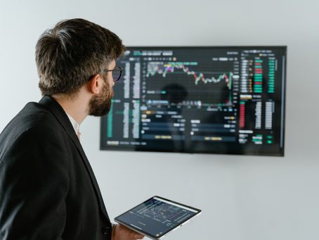 Investment Platforms: Comparing the Top Platforms in the Market for Maximum Returns
