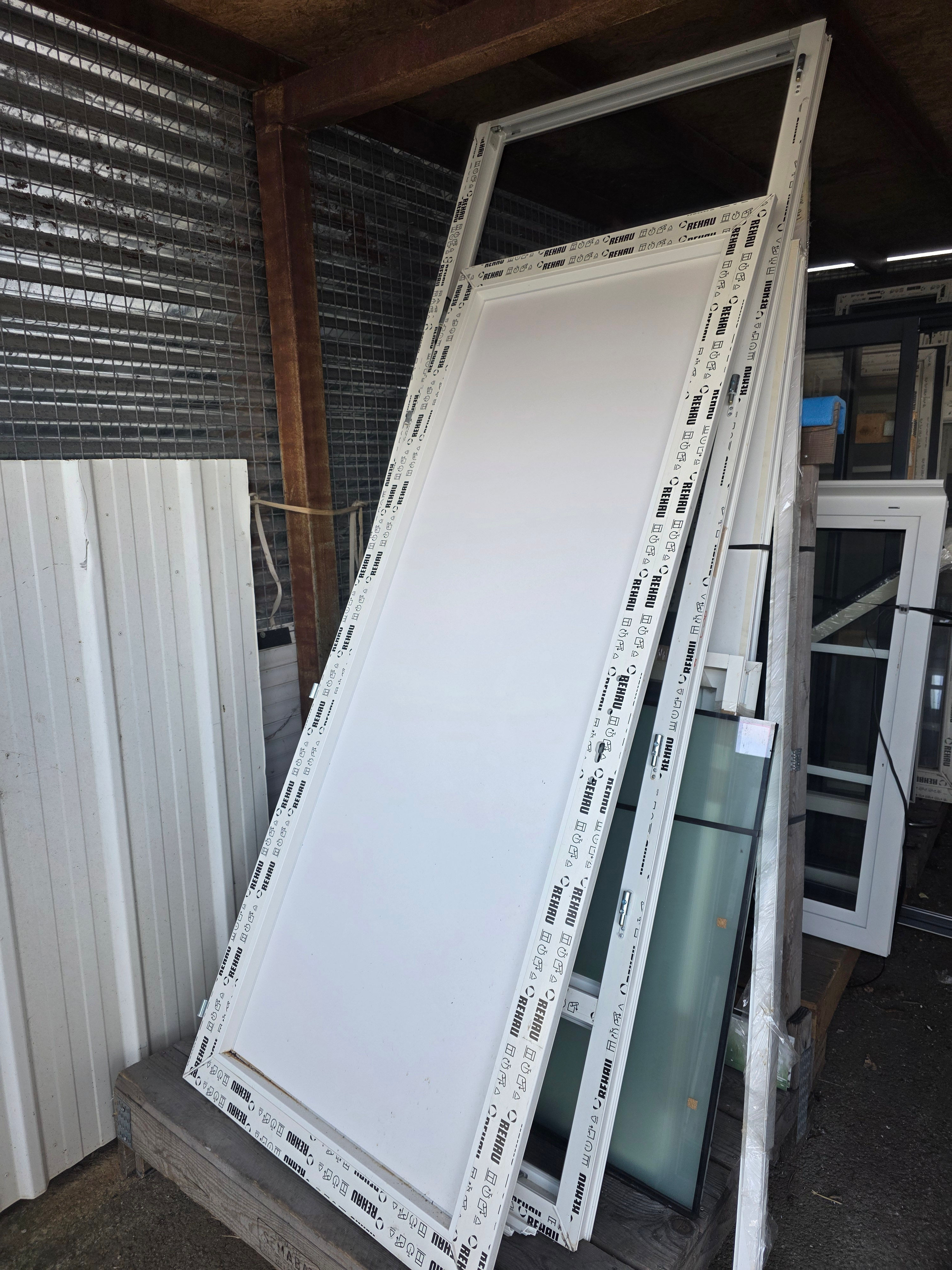 Porte de service 1 vantail avec imposte - REPERE C 36