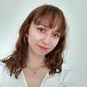 The author Izabela Szkaradek of the article:" Impulse Buying:How to overcome it".