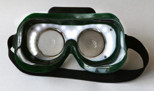 Thumbnail: Frenzel goggles; inside view