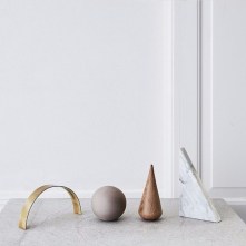 b_DESK-SCULPTURES-Kristina-Dam-Studio-264793-rel3515bf1f