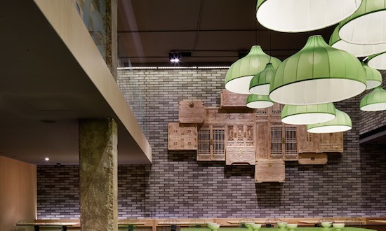 MR-LEE-NOODLE-HOUSE_3-1000x600