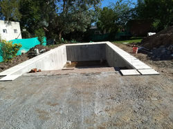 Piscina de material