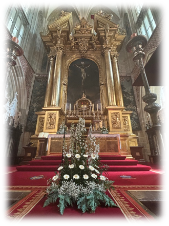 l'intérieur de la Cathédrale du Wawel à Cracovie