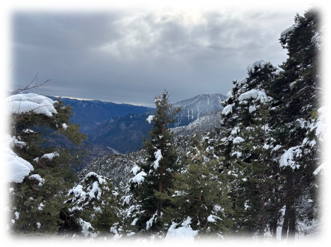 Vue depuis le Pic de la Colmiane dans le Mercantour