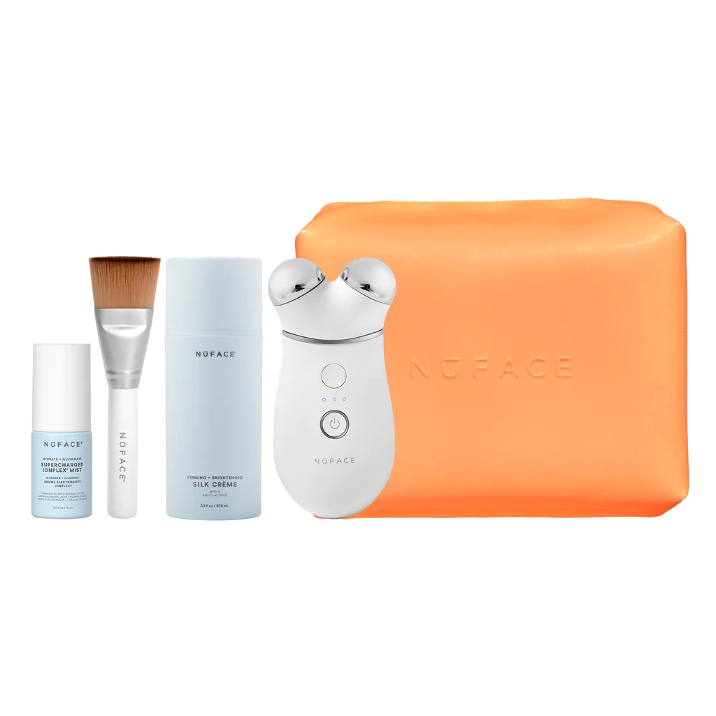 NF_PROD_SP23_Trinity_Kit_Bag_Front_2048x2048-72.webp