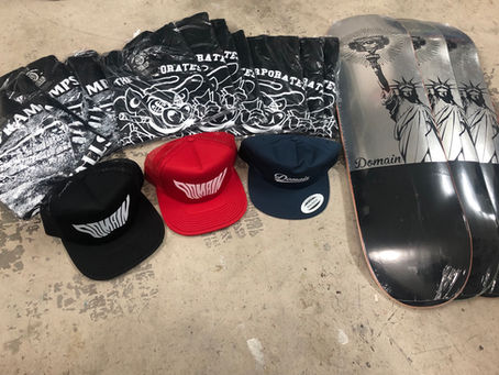 Clothing Brand Tips: Buying Wholesale & Graphics