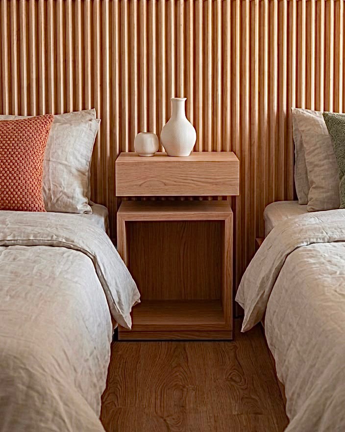 Minimalist twin beds — Bed platform: Massive Beech wood — Headboard: Spanish MDF Natural Oak veneer — 3