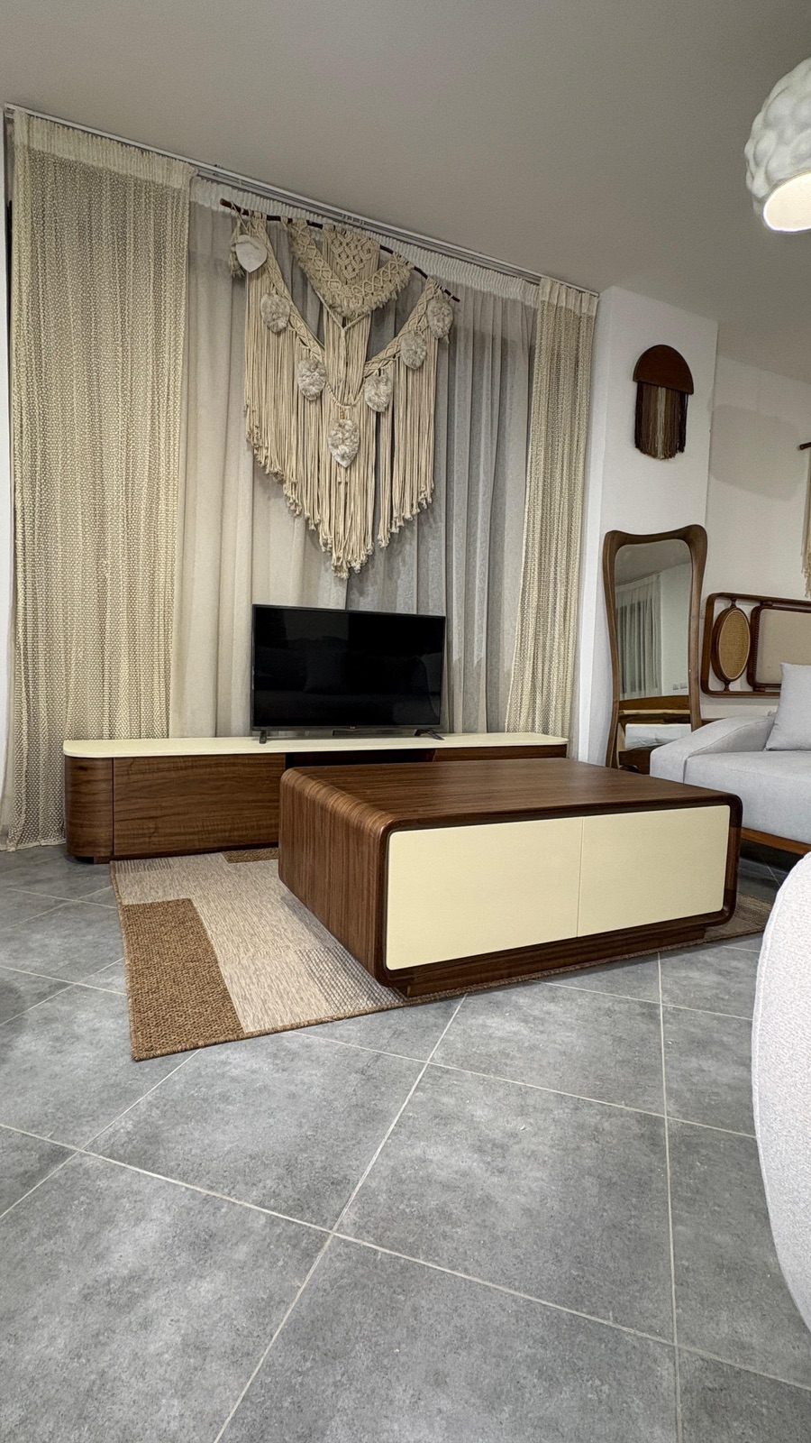 Nutty Walnut — Coffee tables — 2