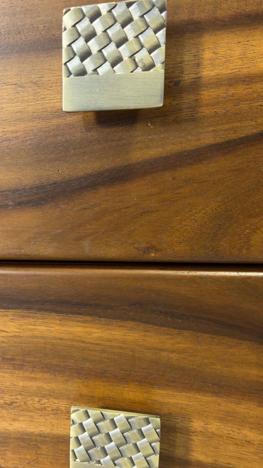 Acacia Magic — TV units — Material: Massive Acacia +Natural Blockboard — Veneer: Lacquered — 2