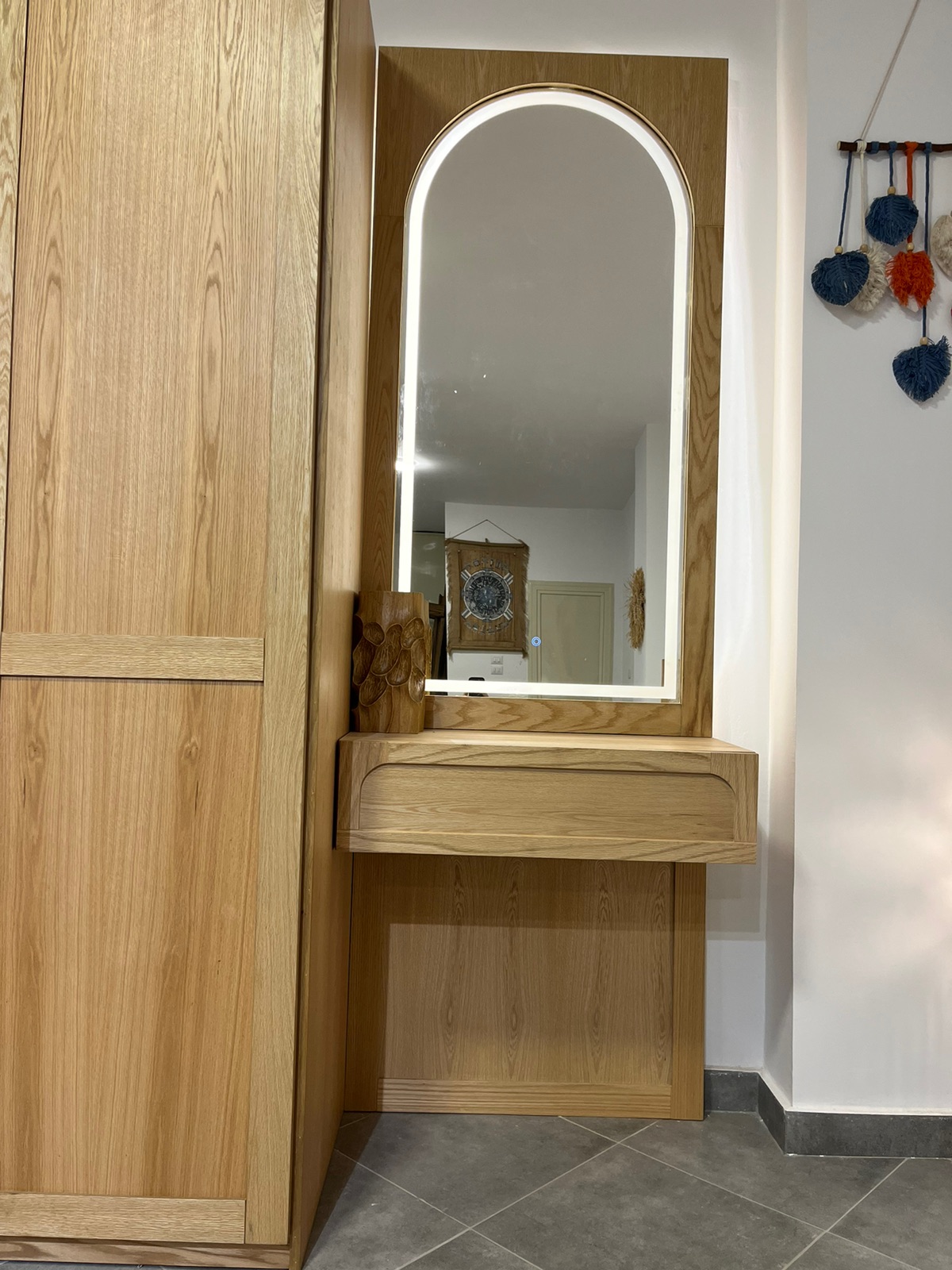 Kanso Dresser/Mirror — Dresser units — Material: Natural Blockboard — Veneer: Oak — 1