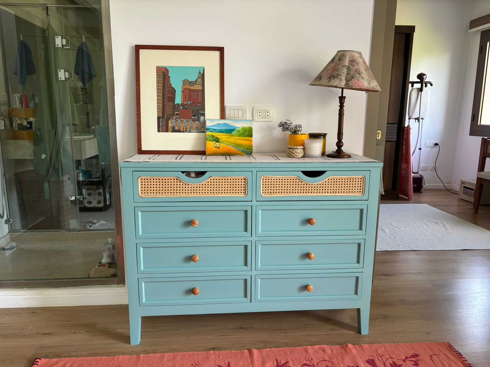 تسريحة — Eclectic dresser — الخامة: خشب كونتر طبيعي + زان مصمت — القشرة: Lacquered Wood — 3