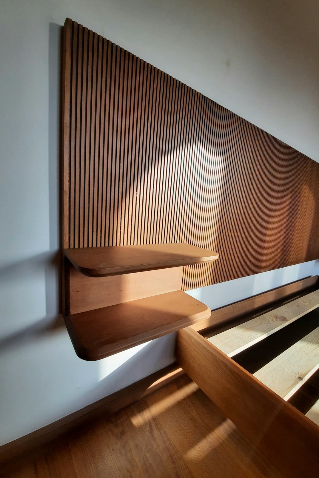 Bare "Minimalist bed" — Bed platform: Massive Beech wood — Headboard: Spanish MDF Natural Oak veneer — 2